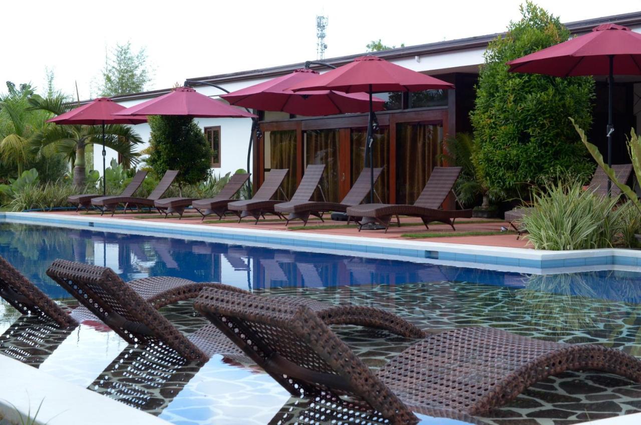 Bella Napoli Resort & Resto Panglao Esterno foto